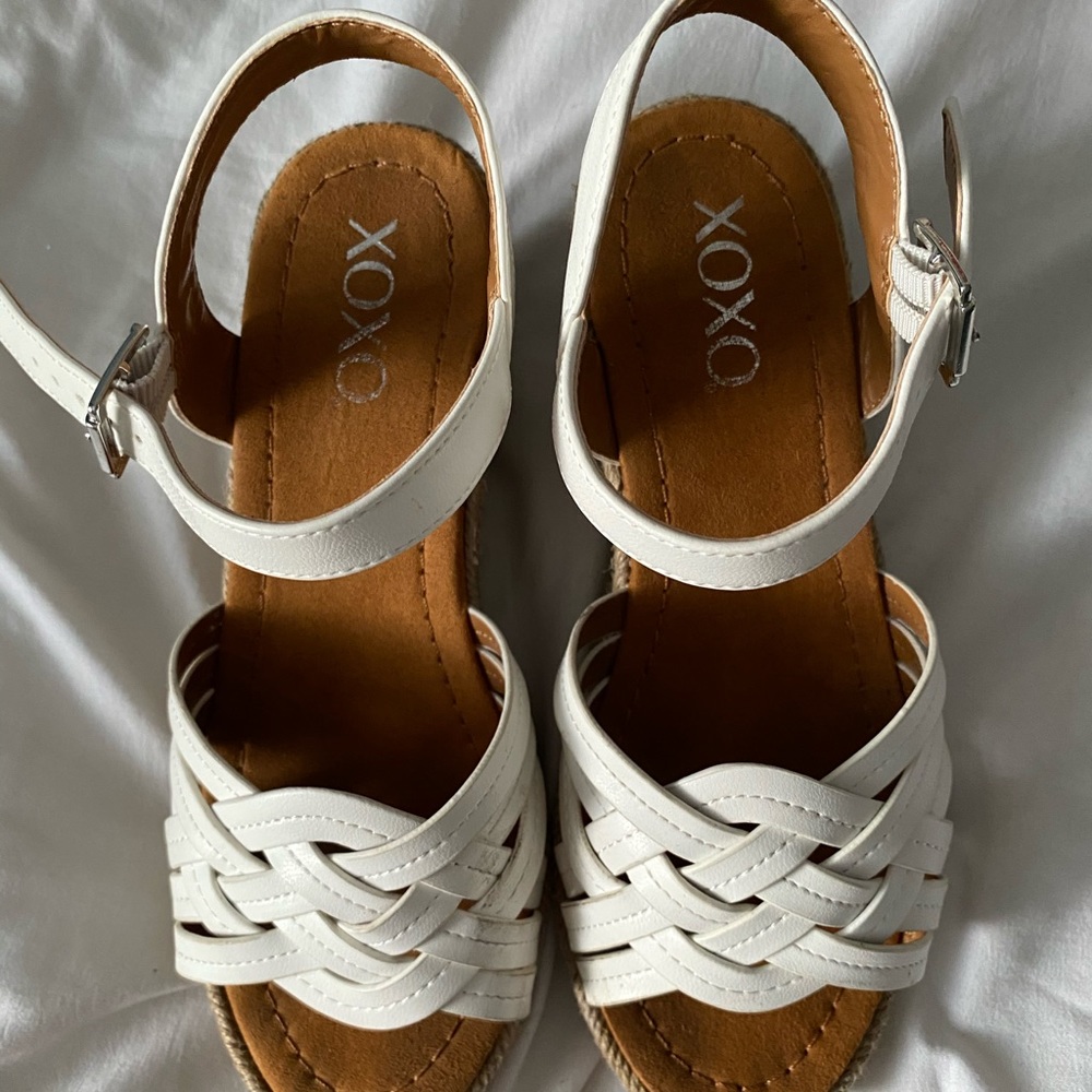 girls strappy white sandals
